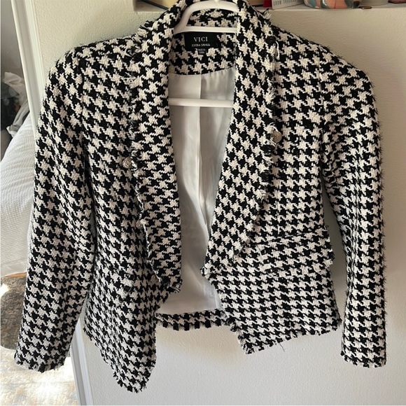 Vici Tweed Houndstooth Blazer - Picture 2 of 3